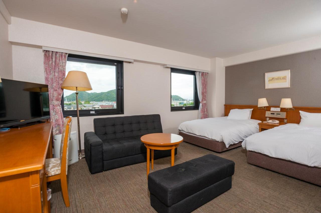 Hotel Kinsuien Saiki Екстериор снимка